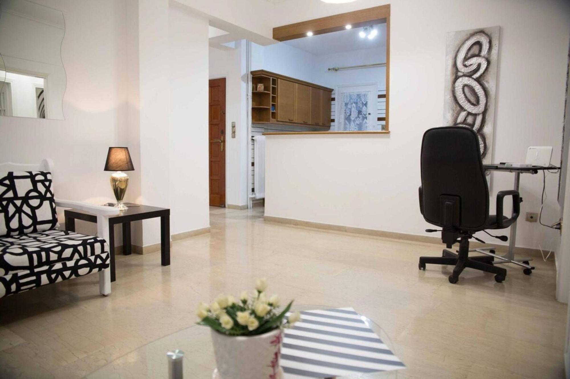 Cozy Apartment With Sea View Next To Marina Zeas Pireus Exteriér fotografie