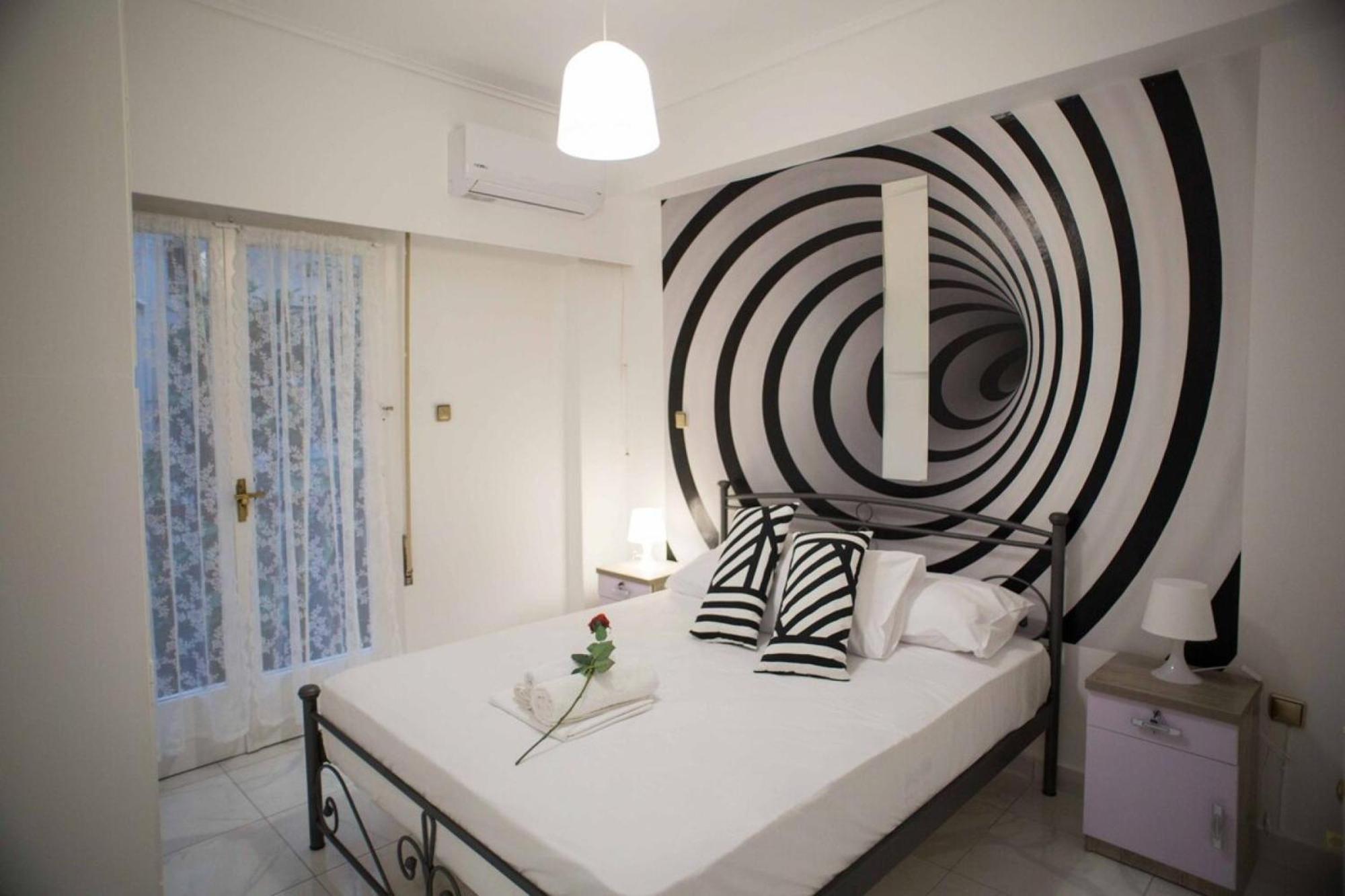Cozy Apartment With Sea View Next To Marina Zeas Pireus Exteriér fotografie